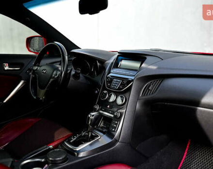 Красный Хендай Genesis Coupe, объемом двигателя 2 л и пробегом 167 тыс. км за 12500 $, фото 19 на Automoto.ua
