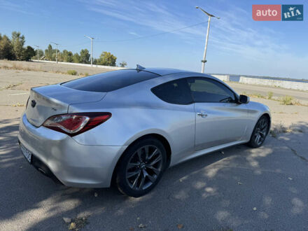 Серый Хендай Genesis Coupe, объемом двигателя 2 л и пробегом 132 тыс. км за 12800 $, фото 1 на Automoto.ua