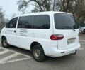 Белый Хендай H-1, объемом двигателя 2.5 л и пробегом 360 тыс. км за 4500 $, фото 1 на Automoto.ua