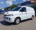 Белый Хендай H-1, объемом двигателя 2.5 л и пробегом 331 тыс. км за 4350 $, фото 1 на Automoto.ua