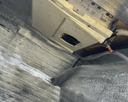 Белый Хендай H-1, объемом двигателя 2.48 л и пробегом 530 тыс. км за 6000 $, фото 7 на Automoto.ua