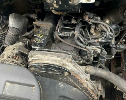 Білий Хендай H-1, об'ємом двигуна 2.5 л та пробігом 160 тис. км за 2000 $, фото 3 на Automoto.ua