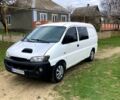 Белый Хендай H-1, объемом двигателя 2.5 л и пробегом 111 тыс. км за 2900 $, фото 2 на Automoto.ua