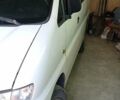 Белый Хендай H-1, объемом двигателя 2.48 л и пробегом 200 тыс. км за 3300 $, фото 2 на Automoto.ua
