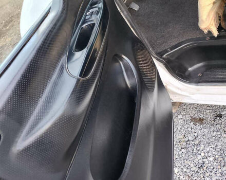 Белый Хендай H-1, объемом двигателя 0 л и пробегом 270 тыс. км за 4500 $, фото 4 на Automoto.ua