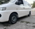 Білий Хендай H-1, об'ємом двигуна 2.5 л та пробігом 300 тис. км за 5200 $, фото 4 на Automoto.ua