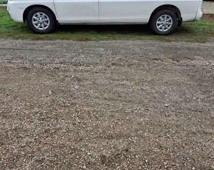 Білий Хендай H-1, об'ємом двигуна 2.5 л та пробігом 348 тис. км за 4900 $, фото 9 на Automoto.ua