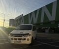 Білий Хендай H-1, об'ємом двигуна 2.5 л та пробігом 315 тис. км за 4700 $, фото 1 на Automoto.ua