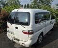 Белый Хендай H-1, объемом двигателя 2.5 л и пробегом 335 тыс. км за 5000 $, фото 1 на Automoto.ua