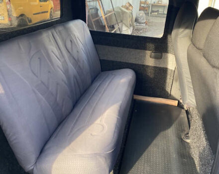 Белый Хендай H-1, объемом двигателя 2.5 л и пробегом 309 тыс. км за 6499 $, фото 8 на Automoto.ua