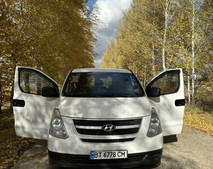 Хендай H-1 2008 у Бару на Automoto.ua Білий Хендай H-1, об'ємом двигуна 2.5 л та пробігом 288 тис. км за 7300 $, фото 17 на Automoto.ua