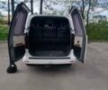 Белый Хендай H-1, объемом двигателя 2.5 л и пробегом 299 тыс. км за 6000 $, фото 14 на Automoto.ua