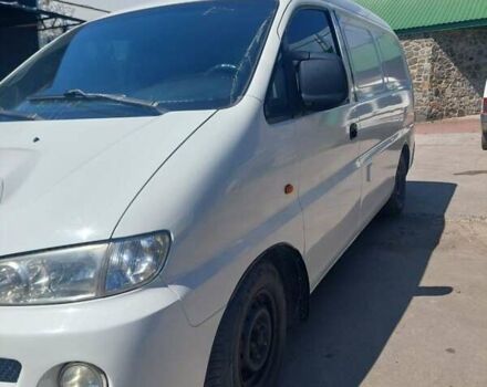 Білий Хендай H-1, об'ємом двигуна 2.48 л та пробігом 326 тис. км за 4500 $, фото 9 на Automoto.ua