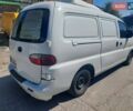 Білий Хендай H-1, об'ємом двигуна 2.48 л та пробігом 326 тис. км за 4500 $, фото 4 на Automoto.ua