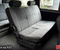 Белый Хендай H-1, объемом двигателя 2.5 л и пробегом 235 тыс. км за 4100 $, фото 10 на Automoto.ua