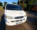 Белый Хендай H-1, объемом двигателя 2.5 л и пробегом 220 тыс. км за 4500 $, фото 1 на Automoto.ua