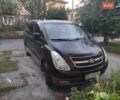 Черный Хендай H-1, объемом двигателя 2.5 л и пробегом 324 тыс. км за 8400 $, фото 1 на Automoto.ua