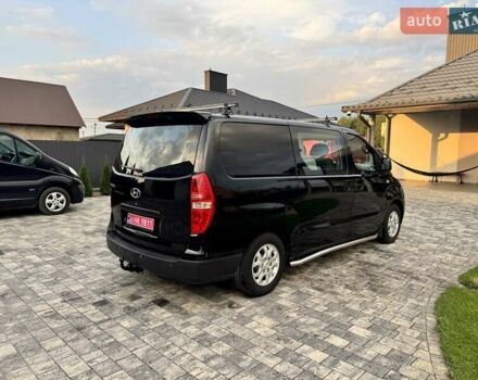 Черный Хендай H-1, объемом двигателя 2.5 л и пробегом 239 тыс. км за 12450 $, фото 8 на Automoto.ua