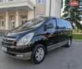Чорний Хендай H-1, об'ємом двигуна 2.5 л та пробігом 235 тис. км за 12800 $, фото 1 на Automoto.ua