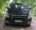 Черный Хендай H-1, объемом двигателя 2.5 л и пробегом 271 тыс. км за 8500 $, фото 1 на Automoto.ua