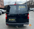 Черный Хендай H-1, объемом двигателя 2.5 л и пробегом 312 тыс. км за 11000 $, фото 4 на Automoto.ua