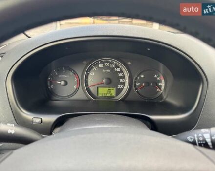 Черный Хендай H-1, объемом двигателя 2.5 л и пробегом 239 тыс. км за 12450 $, фото 18 на Automoto.ua