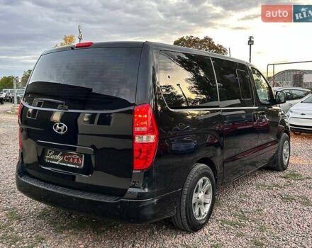 Хендай H-1 2012 в Одессе на Automoto.ua Черный Хендай H-1, объемом двигателя 2.5 л и пробегом 268 тыс. км за 13300 $, фото 5 на Automoto.ua