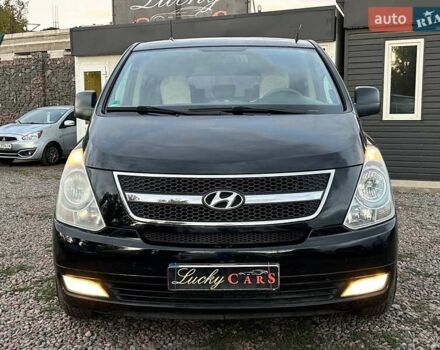 Хендай H-1 2012 в Одессе на Automoto.ua Черный Хендай H-1, объемом двигателя 2.5 л и пробегом 268 тыс. км за 13300 $, фото 1 на Automoto.ua