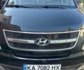 Черный Хендай H-1, объемом двигателя 2.36 л и пробегом 220 тыс. км за 14000 $, фото 1 на Automoto.ua