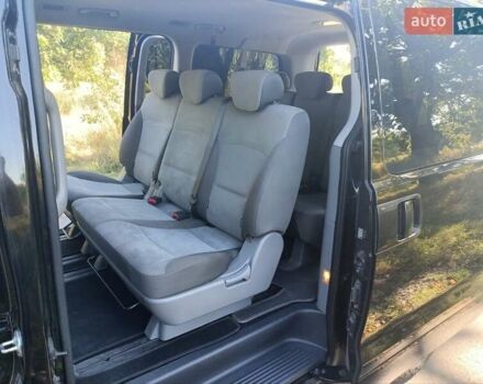 Хендай H-1 2014 в Киеве на Automoto.ua Черный Хендай H-1, объемом двигателя 2.5 л и пробегом 224 тыс. км за 14999 $, фото 14 на Automoto.ua