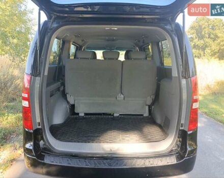 Хендай H-1 2014 в Киеве на Automoto.ua Черный Хендай H-1, объемом двигателя 2.5 л и пробегом 224 тыс. км за 14999 $, фото 1 на Automoto.ua