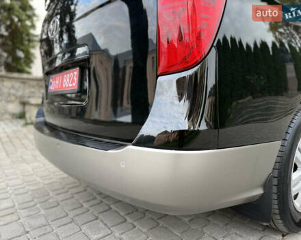 Черный Хендай H-1, объемом двигателя 2.5 л и пробегом 238 тыс. км за 17999 $, фото 67 на Automoto.ua