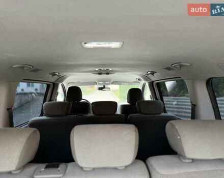 Черный Хендай H-1, объемом двигателя 2.5 л и пробегом 239 тыс. км за 17599 $, фото 53 на Automoto.ua