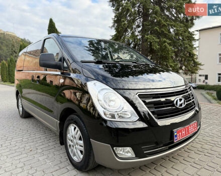Черный Хендай H-1, объемом двигателя 2.5 л и пробегом 238 тыс. км за 17999 $, фото 30 на Automoto.ua