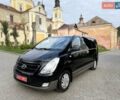 Черный Хендай H-1, объемом двигателя 2.5 л и пробегом 238 тыс. км за 17999 $, фото 22 на Automoto.ua