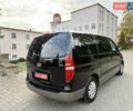 Черный Хендай H-1, объемом двигателя 2.5 л и пробегом 238 тыс. км за 17999 $, фото 36 на Automoto.ua
