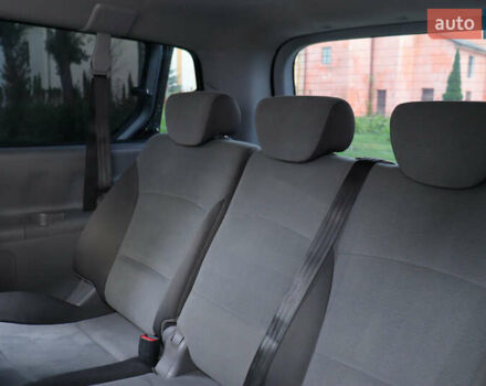 Черный Хендай H-1, объемом двигателя 2.5 л и пробегом 239 тыс. км за 17599 $, фото 139 на Automoto.ua