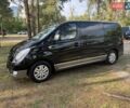 Черный Хендай H-1, объемом двигателя 2.5 л и пробегом 138 тыс. км за 17400 $, фото 1 на Automoto.ua