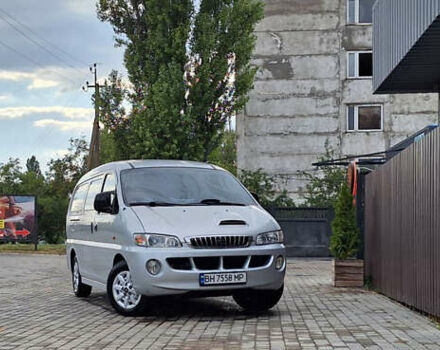 Хендай H-1, объемом двигателя 0 л и пробегом 240 тыс. км за 5500 $, фото 1 на Automoto.ua