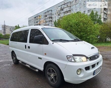 Хендай H-1, об'ємом двигуна 2.5 л та пробігом 260 тис. км за 5500 $, фото 9 на Automoto.ua