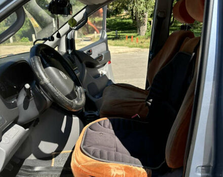 Хендай H-1, объемом двигателя 2.5 л и пробегом 278 тыс. км за 9150 $, фото 10 на Automoto.ua