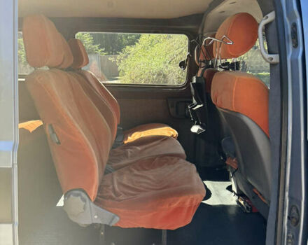Хендай H-1, объемом двигателя 2.5 л и пробегом 278 тыс. км за 9150 $, фото 16 на Automoto.ua