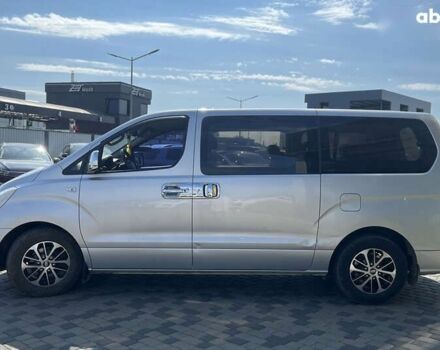 Хендай H-1, объемом двигателя 2.5 л и пробегом 159 тыс. км за 8500 $, фото 3 на Automoto.ua