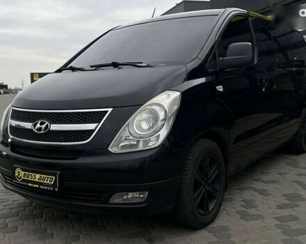Хендай H-1, объемом двигателя 2.5 л и пробегом 635 тыс. км за 9500 $, фото 2 на Automoto.ua