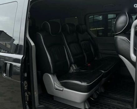 Хендай H-1, объемом двигателя 2.5 л и пробегом 635 тыс. км за 9500 $, фото 18 на Automoto.ua