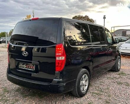 Хендай H-1, объемом двигателя 2.5 л и пробегом 268 тыс. км за 13300 $, фото 5 на Automoto.ua