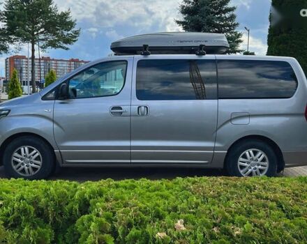 Хендай H-1, объемом двигателя 2.5 л и пробегом 95 тыс. км за 25390 $, фото 3 на Automoto.ua