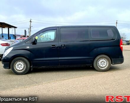 Хендай H-1, объемом двигателя 25 л и пробегом 247 тыс. км за 10200 $, фото 2 на Automoto.ua