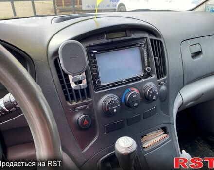 Хендай H-1, объемом двигателя 25 л и пробегом 247 тыс. км за 10200 $, фото 11 на Automoto.ua