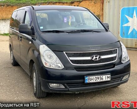 Хендай H-1, объемом двигателя 25 л и пробегом 247 тыс. км за 10200 $, фото 1 на Automoto.ua